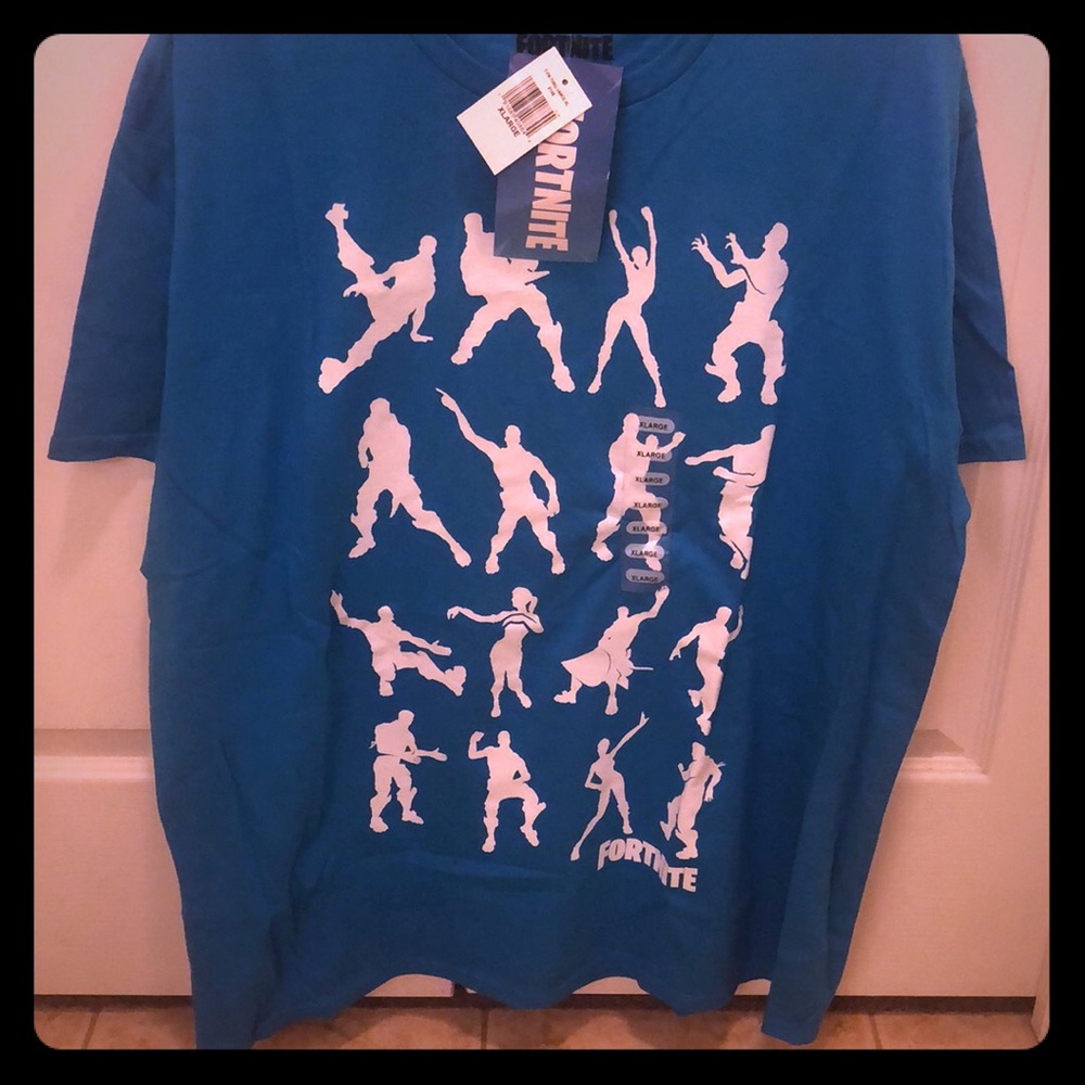 Fortnite XL shirt
